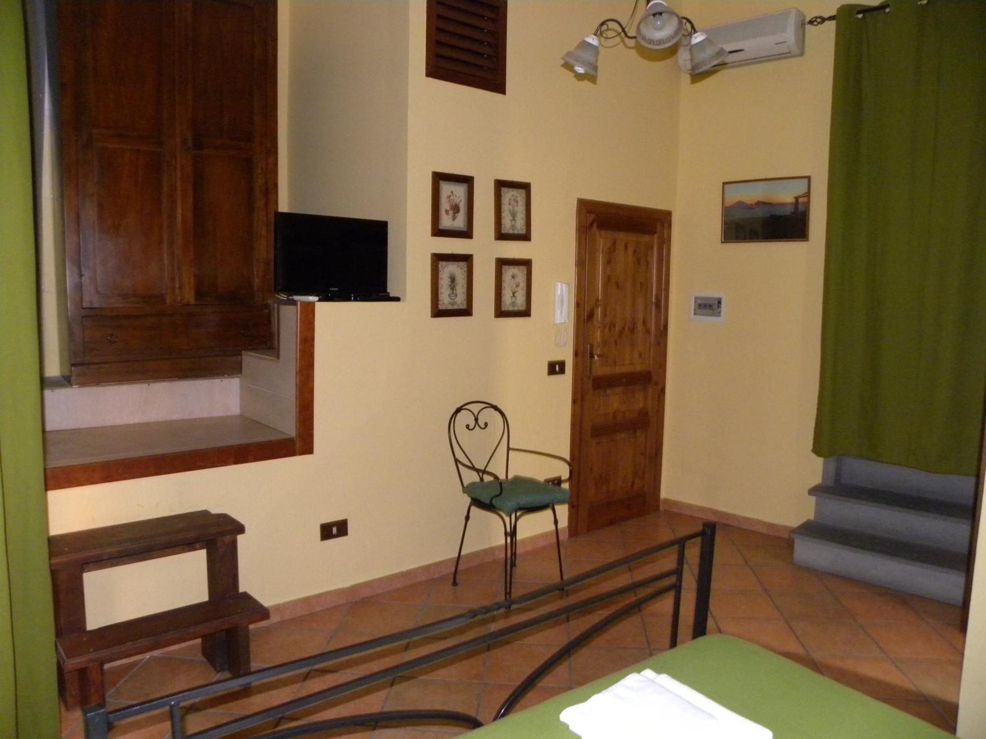 Case Vacanze Albamarina Lipari  Habitación foto