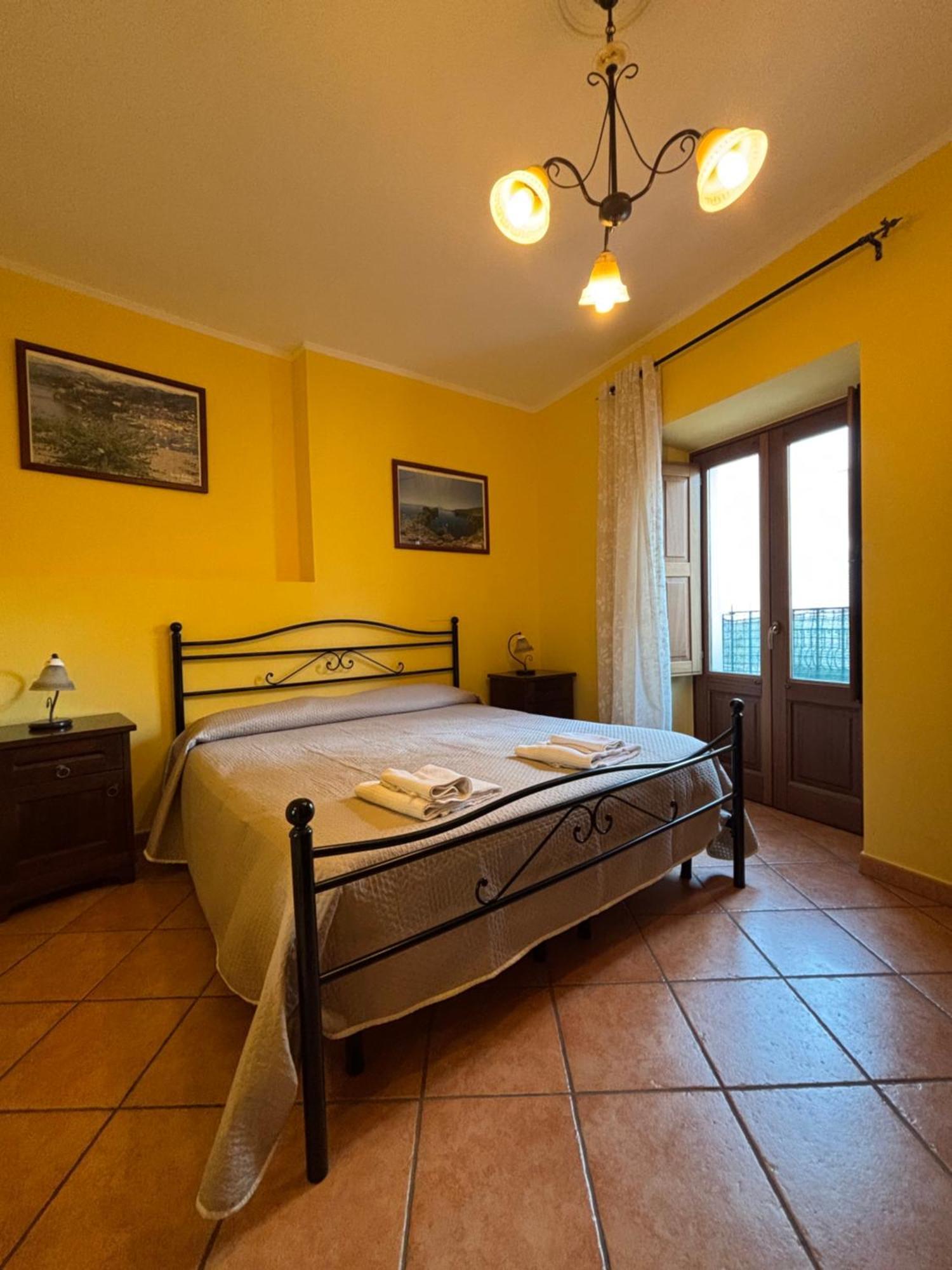 Case Vacanze Albamarina Lipari  Exterior foto