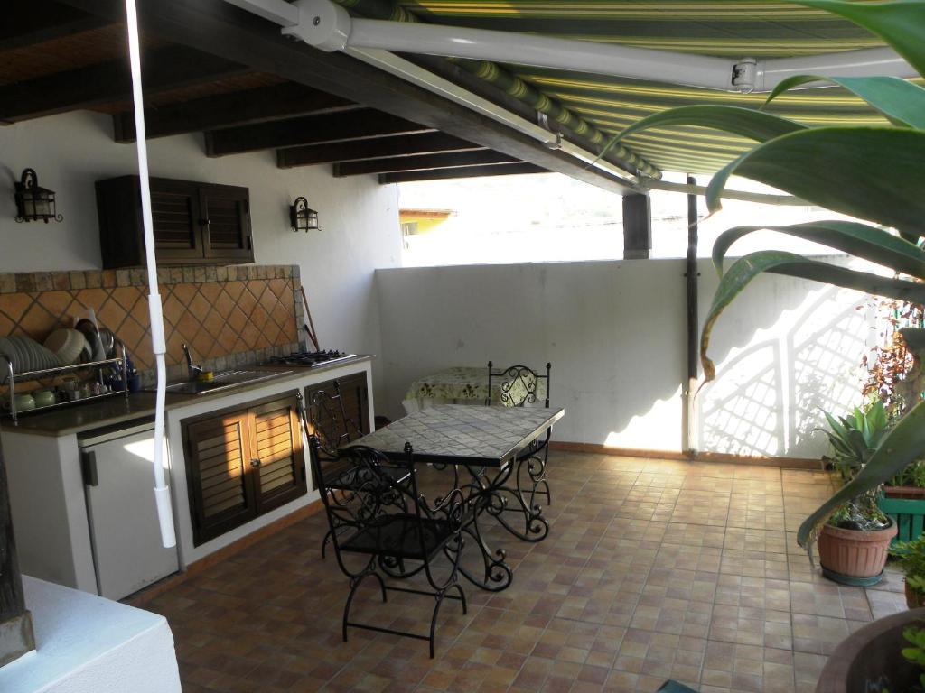 Case Vacanze Albamarina Lipari  Habitación foto