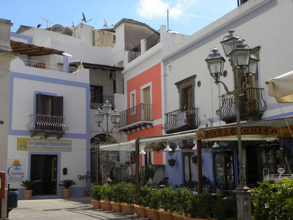 Case Vacanze Albamarina Lipari  Habitación foto